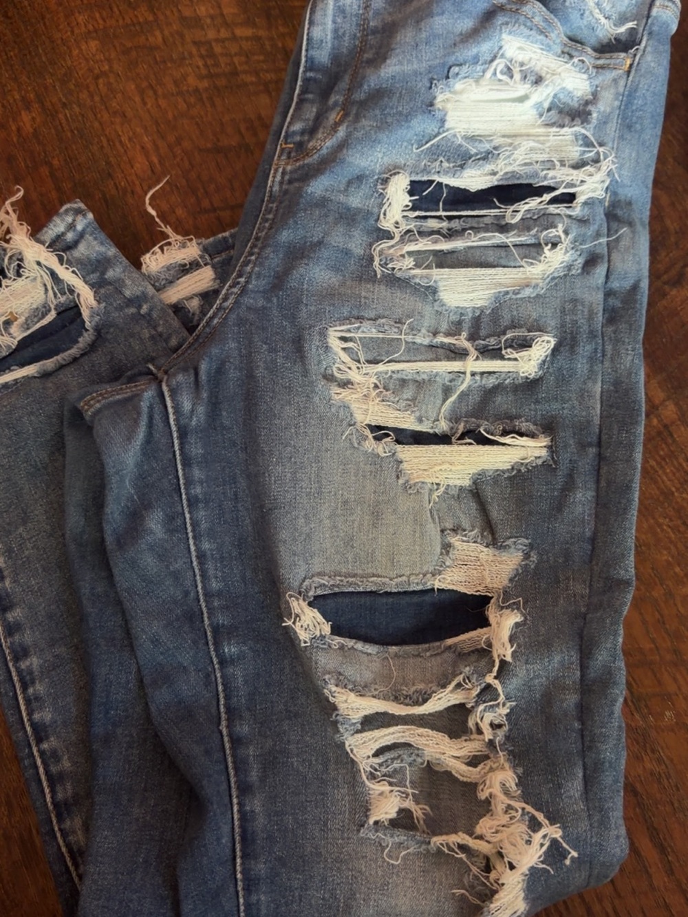 American Eagle Outfitters Distressed Light Blue Ripped Jeggings